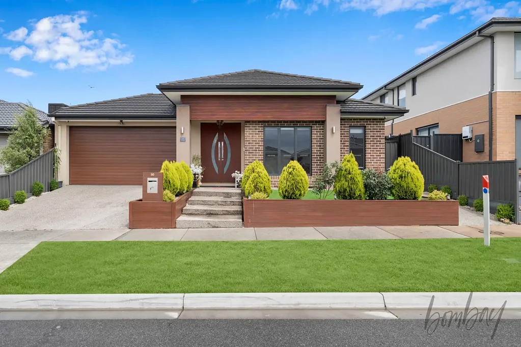 Exceptional Family Home !!!