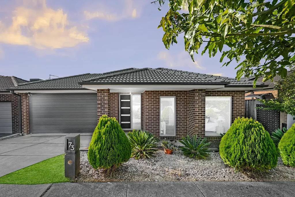 Mernda 3房  Style, Space, & Everyday Functionality