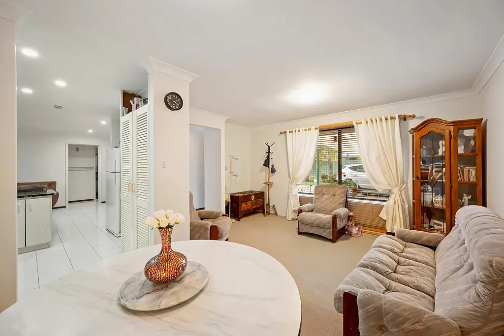 Gosnells 5침실 THE ULTIMATE 5 BEDROOM HOME ON 920m² THIS ONE IS DIFFERENT !