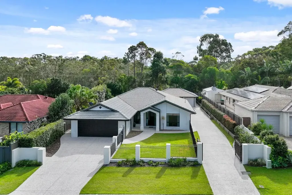 Caloundra West 7Kwarto House & Separate Granny Flat - The Ultimate Lifestyle Package