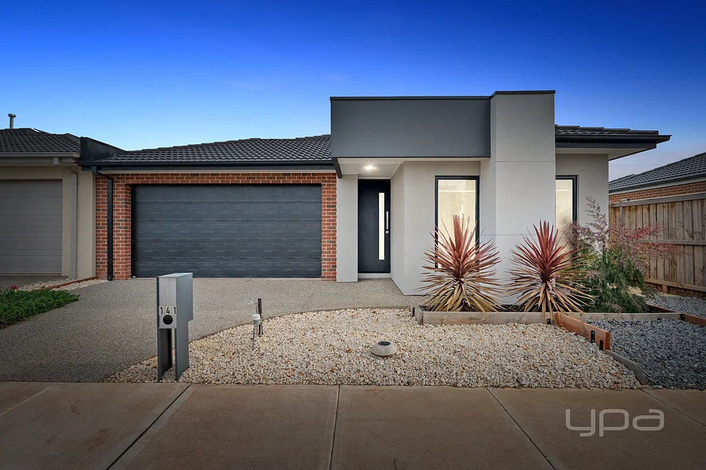 141 Oldbridge Boulevard, Weir Views, VIC 3338