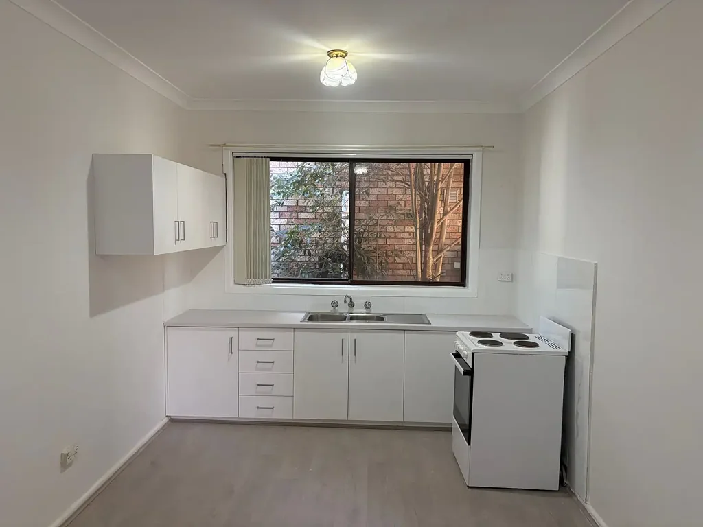Stylish & Freshly Updated 1-Bedroom Villa