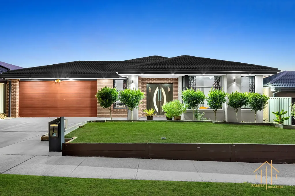 5 Barter Crescent, Cranbourne East, VIC 3977