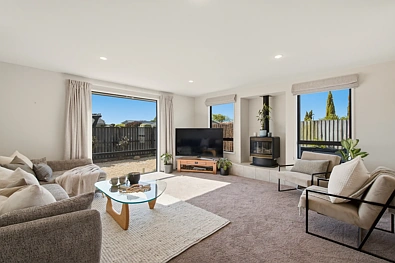 客厅 - 6 Delta Way, Woolston, Christchurch, Canterbury