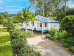 2 R Sampson Road, Wamuran Basin