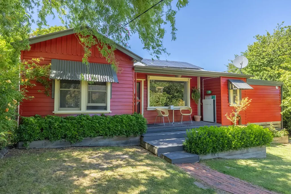 Omeo Omeo Retro Retreat