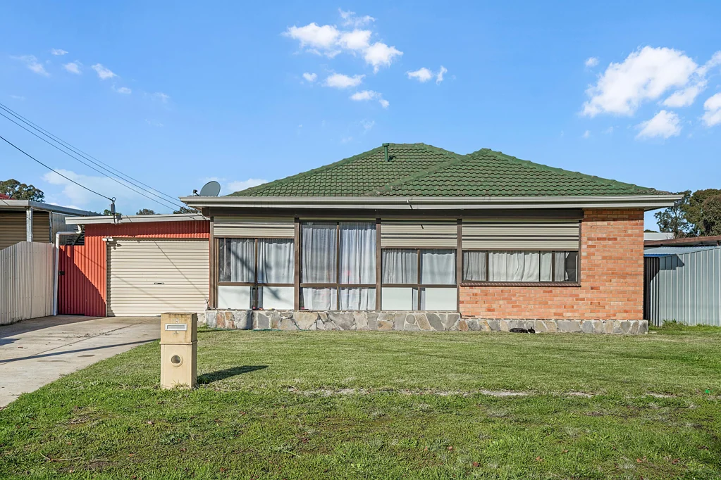 Modbury 4房  Great Growth & Golden Opportunities on Glenere Drive!