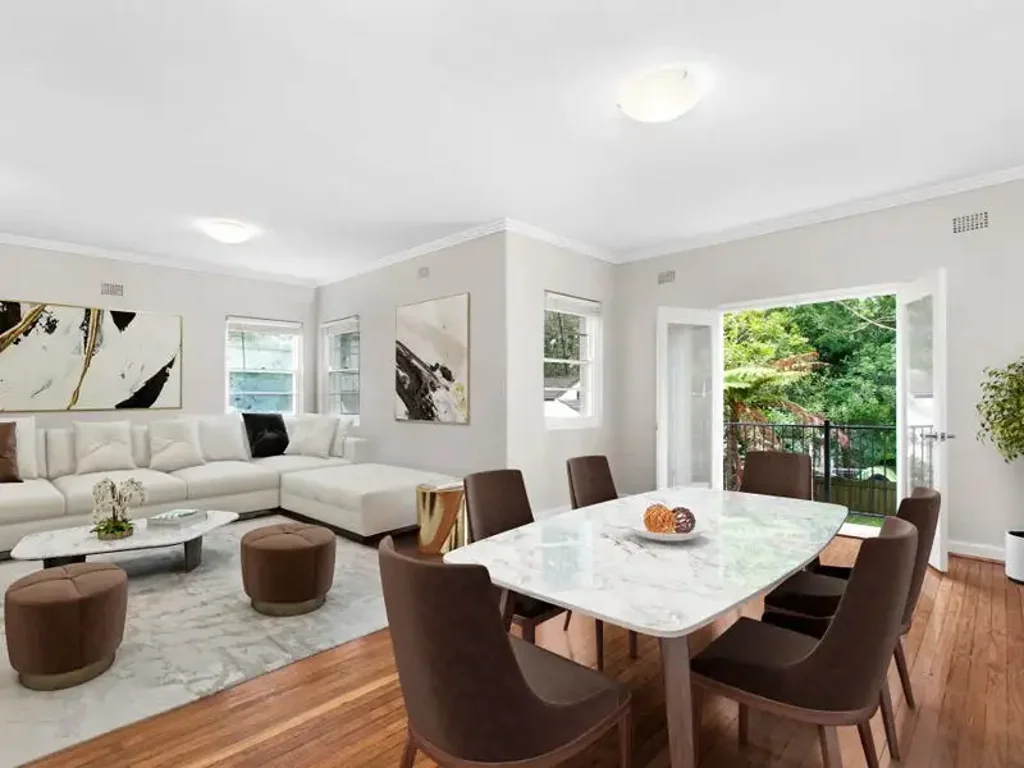 Light-Filled 3-Bed Home with Modern Updates & Big Backyard – Quiet Crescent Near Pymble Public School