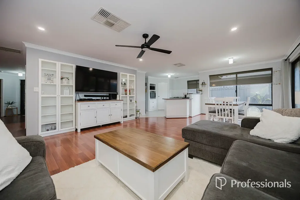 Ellenbrook 4 Bedroom Modern Comfort Meets Family Functionality - Move-In Ready!