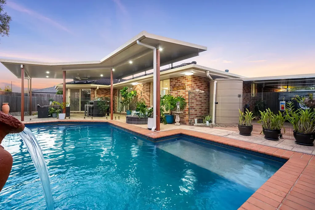 Meadowbrook 5غرفة نوم Bright, Spacious Family Home With Poolside Living