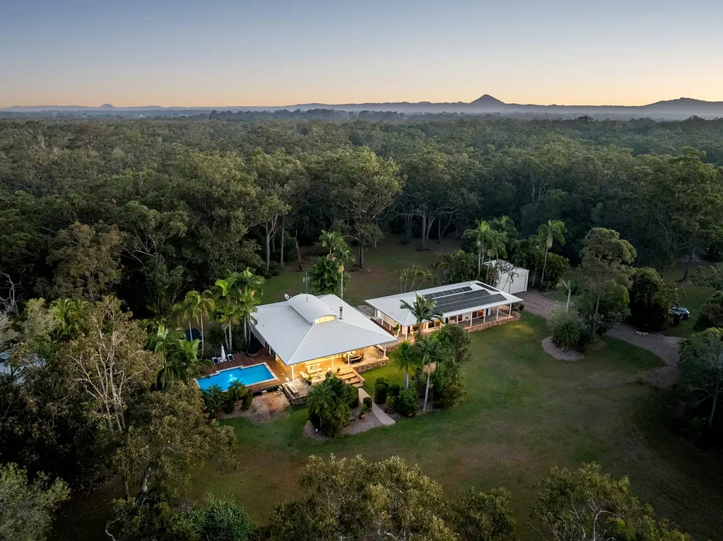 Noosa North Shore 5房  Beach Stone House | A Private Resort Lifestyle on Noosa North Shore