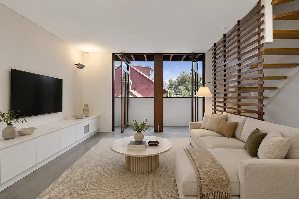 Architecturally Designed Terrace in the Heart of Surry Hills