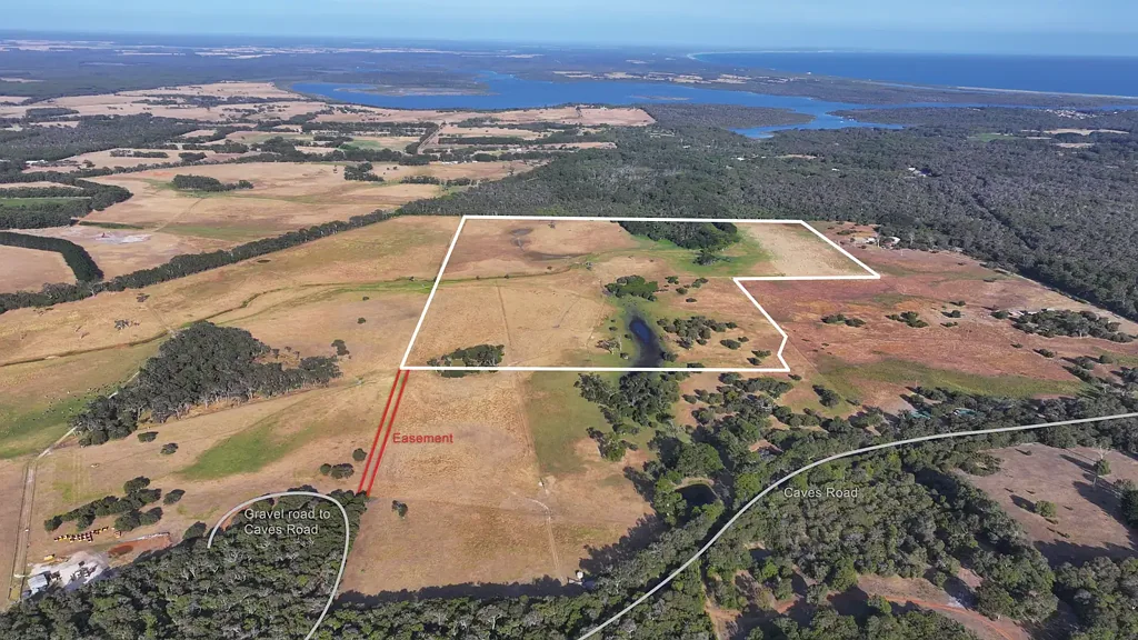 Deepdene Rural land in premium corridor
