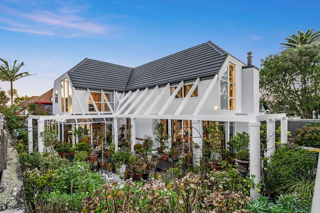 Remuera 3房  Click here for sunny days and easy commutes