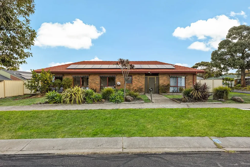 11 Notre Dame Drive, Sunbury, VIC 3429