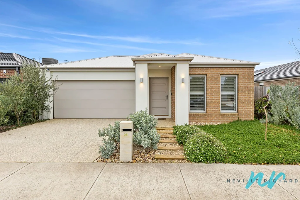28 Duchess Drive, St Leonards, VIC 3223