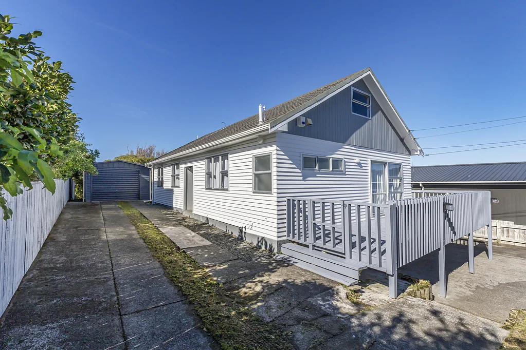 Titahi Bay 3房  SUNSETS, SEAVIEWS & EASY LIVING