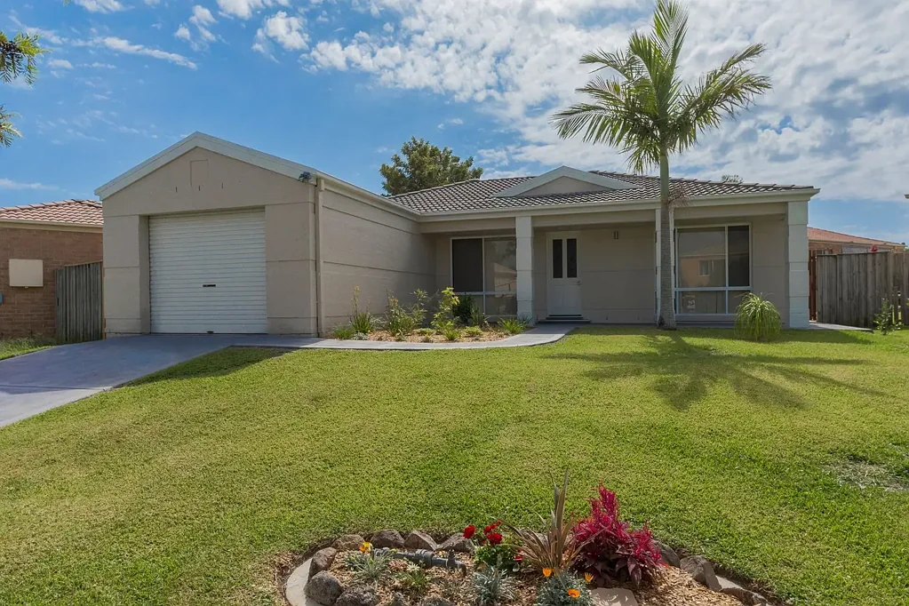 12 Aurora Place, Bateau Bay, NSW 2261