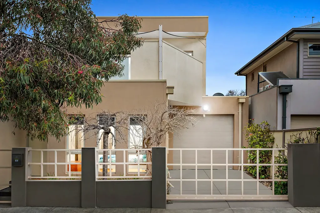 29 Rennie Street, Seddon, VIC 3011