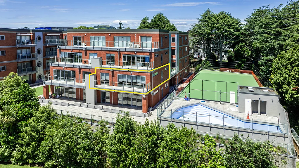 Mount Albert 3Zimmer Best in Building - Views & Privacy