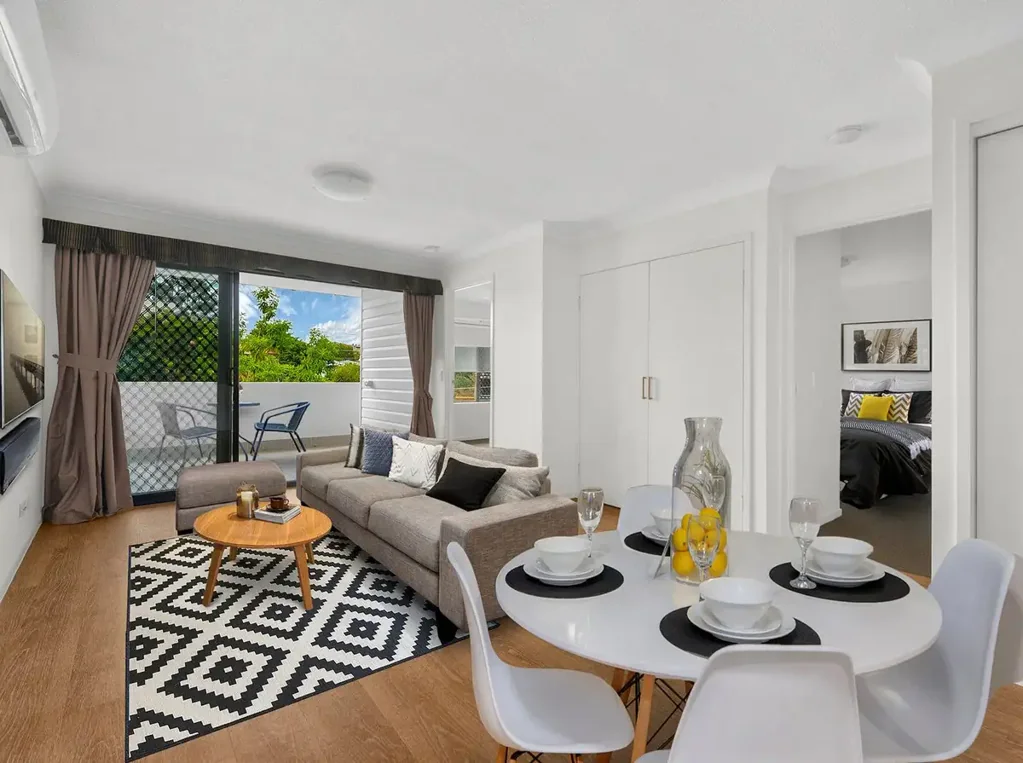 Nundah 2 Bedroom Contemporary Unit Just a Stroll to Nundah Village