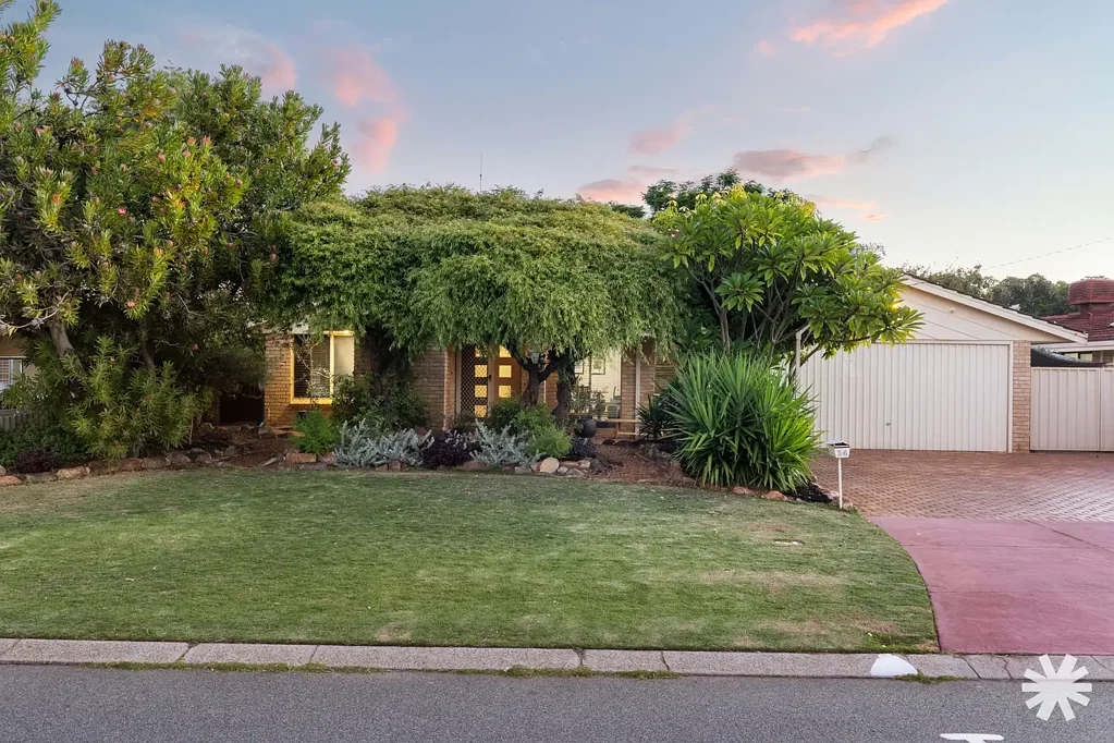 Wilson 4 Bedroom Riverside Location!