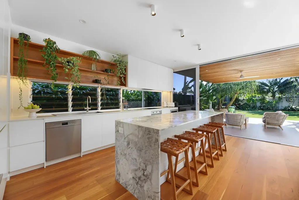 Miami 4ห้องนอน Architecturally Designed Oasis in the Heart of Miami