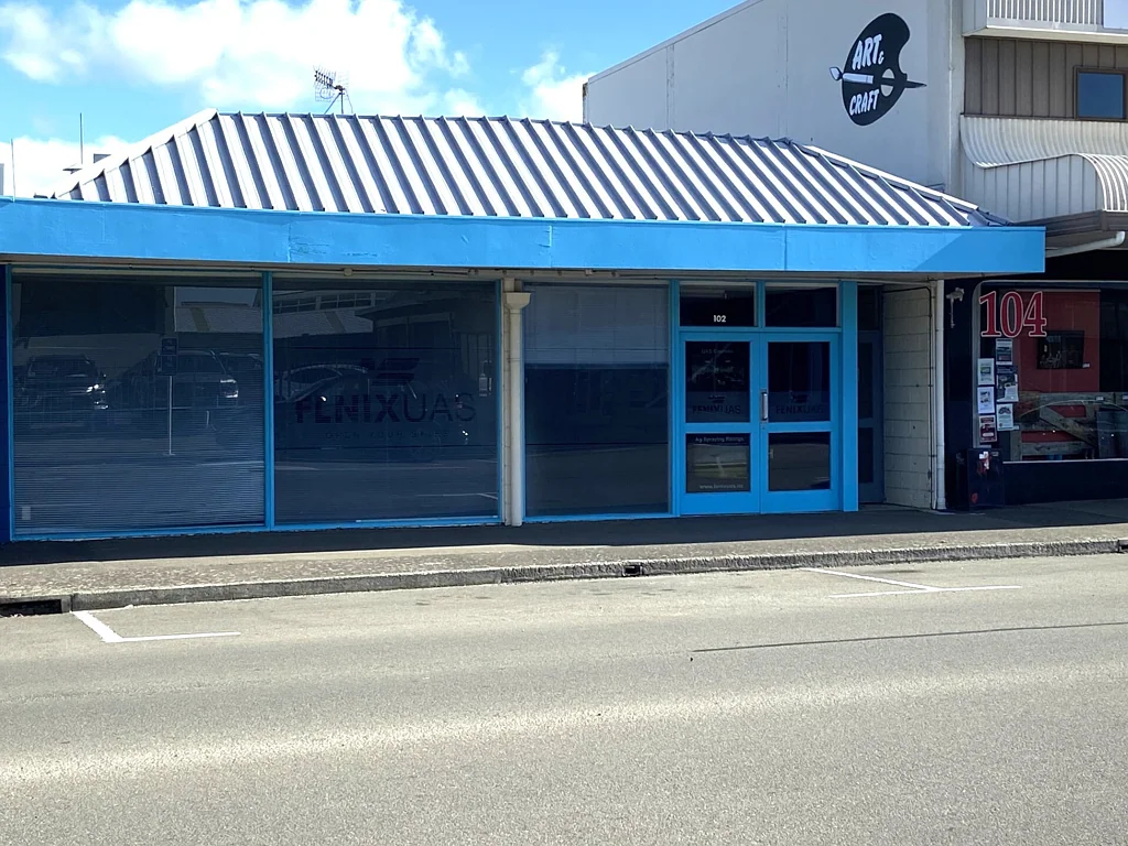 Feilding  Modern, bright office