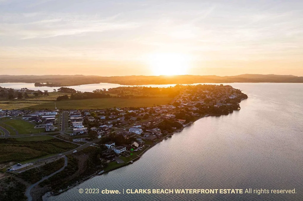 Clarks Beach  Discover the Charm