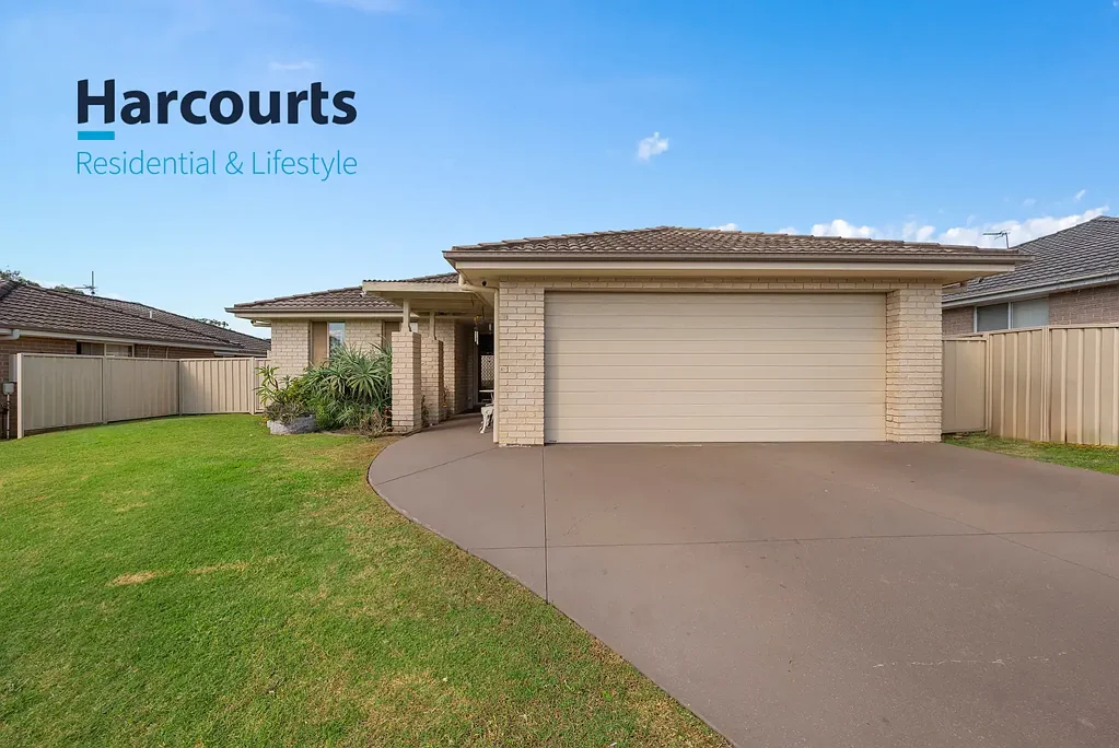 Family home in a convenient location!