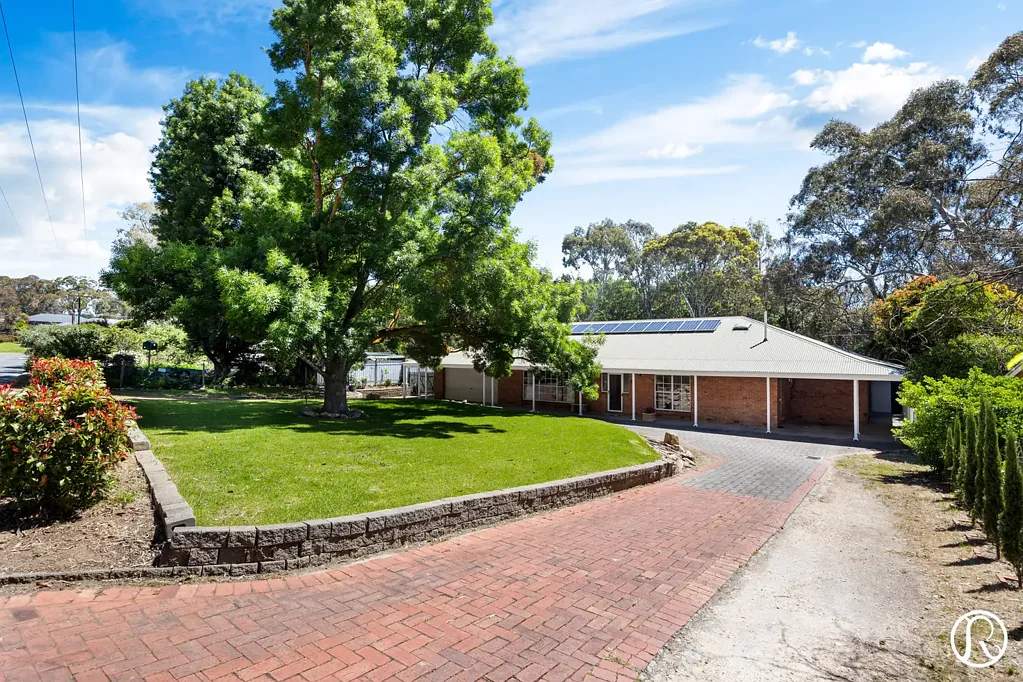 5 Sims Road, Mount Barker, SA 5251