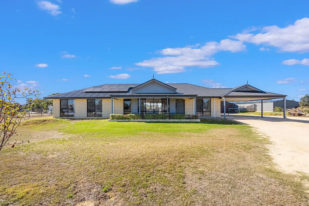96 Bolliong Grove, North Dandalup, WA 6207