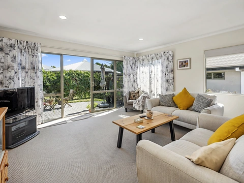 Owhata 2房  Stylish Villa With Private Garden