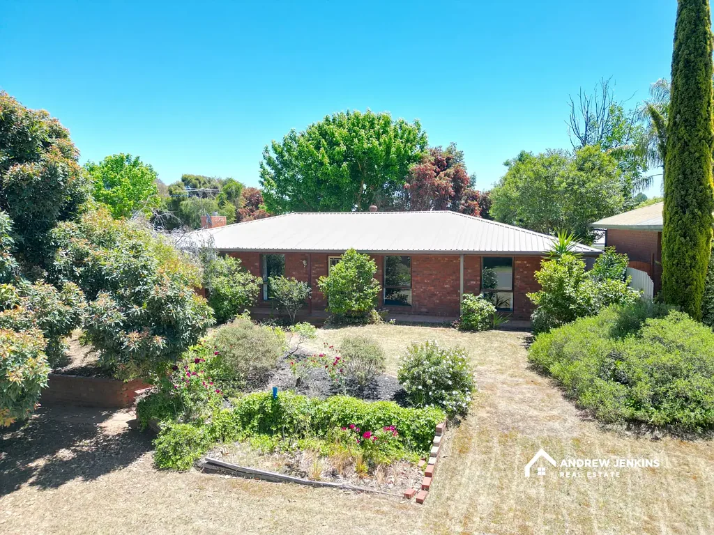 8 Brooks Ave, Barooga, NSW 3644