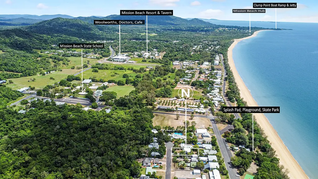 Wongaling Beach 3غرفة نوم Charming Beachside Queenslander – Fully Renovated & Move-In Ready!