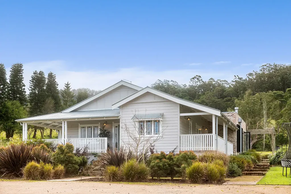 Kangaroo Valley 4 Slaapkamer A Distinctive Country Escape with Architectural Elegance.