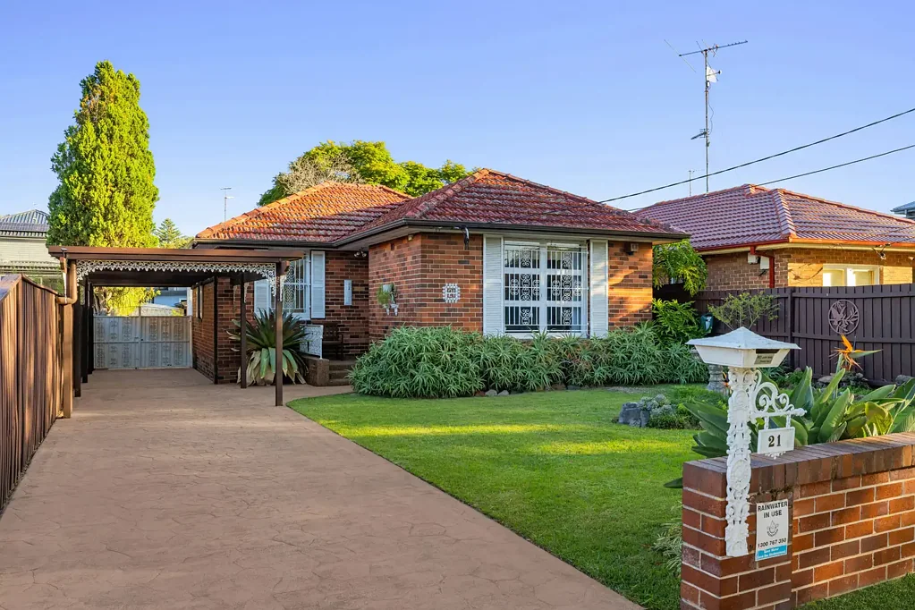 Pagewood 3બેડરૂમ Rare Large Level Block Offered for the First Time in 52 Years