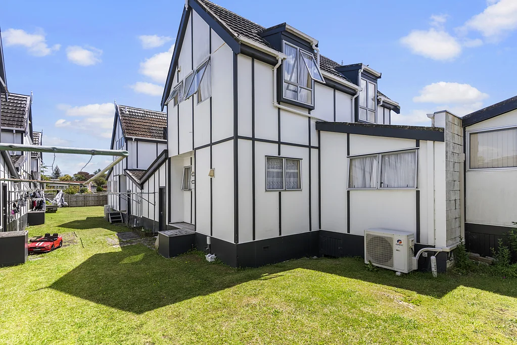 Papatoetoe 2બેડરૂમ Sharp Price- Act Now