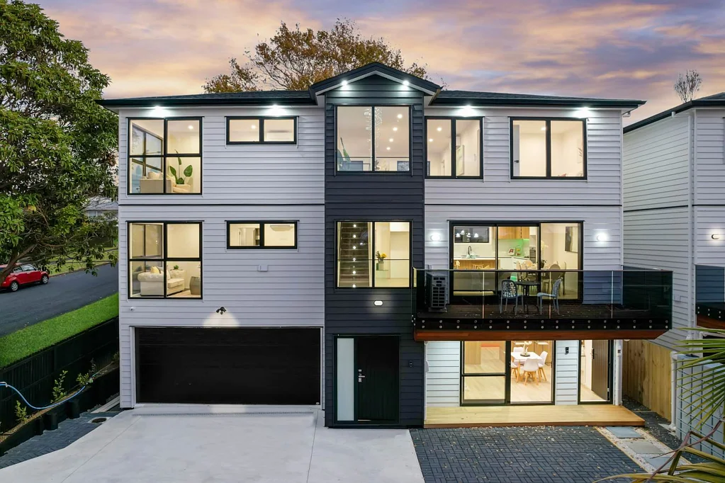 Glen Eden 5Kwarto North facing home + Studio