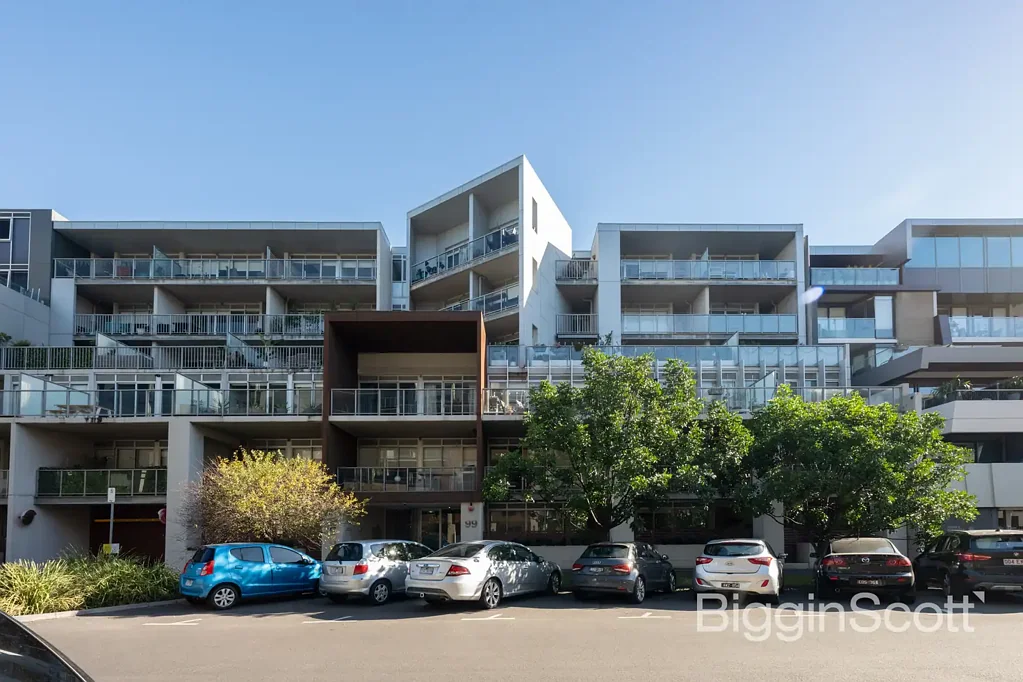Rare Double Parking in the Heart of Port Melbourne