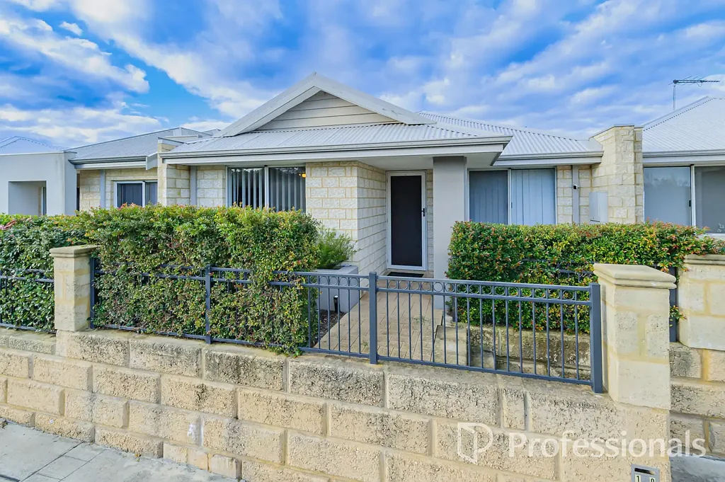 10 Holdsworth Avenue, Aveley, WA 6069
