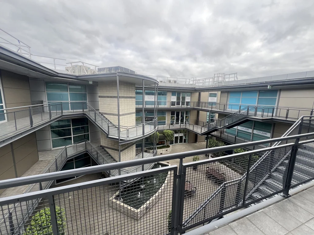 East Tamaki  Prime 300sqm Office with Generous Parking