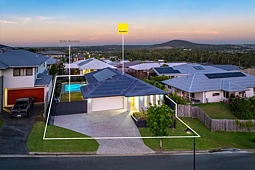 18 Anula Crescent, Upper Coomera