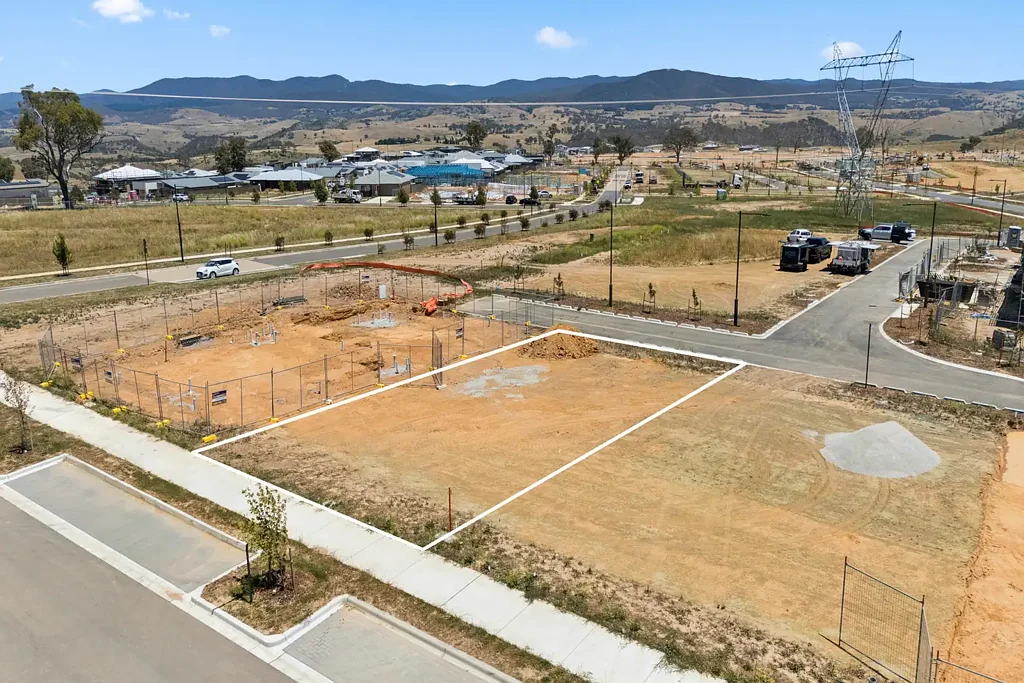 74 Annette Street, Macnamara, ACT 2615