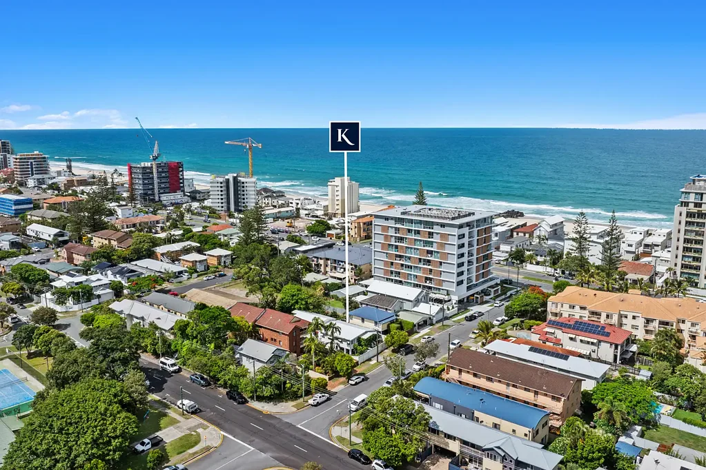 7 & 9 Tenth Avenue, Palm Beach, QLD 4221
