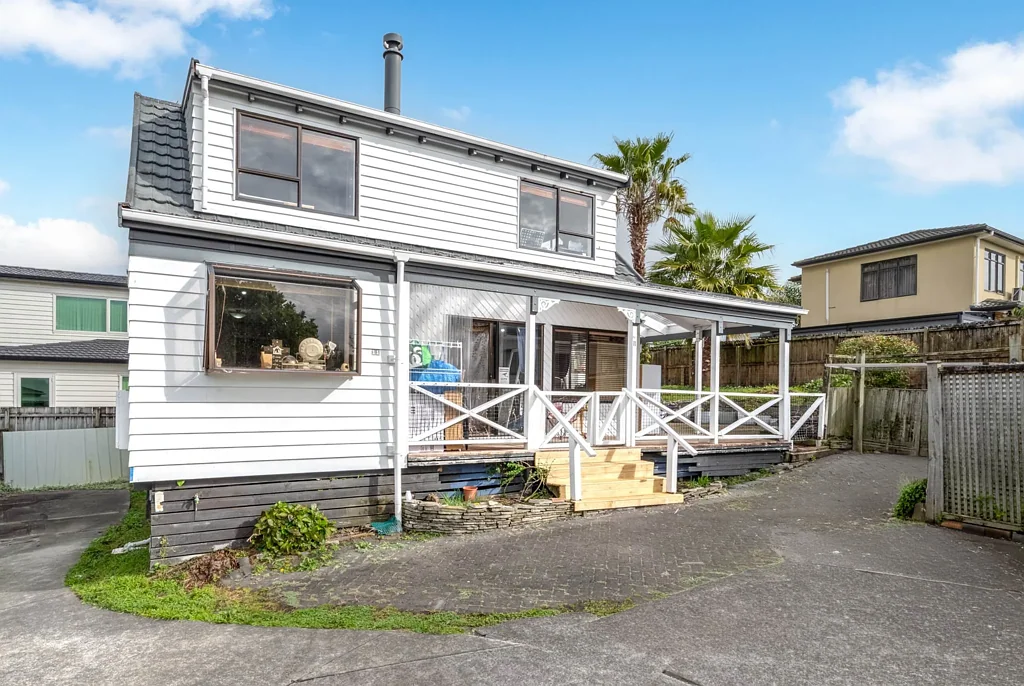 Blockhouse Bay 3 Bedroom Affordable Home with Spacious Outdoor Space