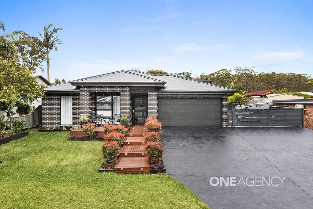 4 High Street, Erowal Bay, NSW 2540