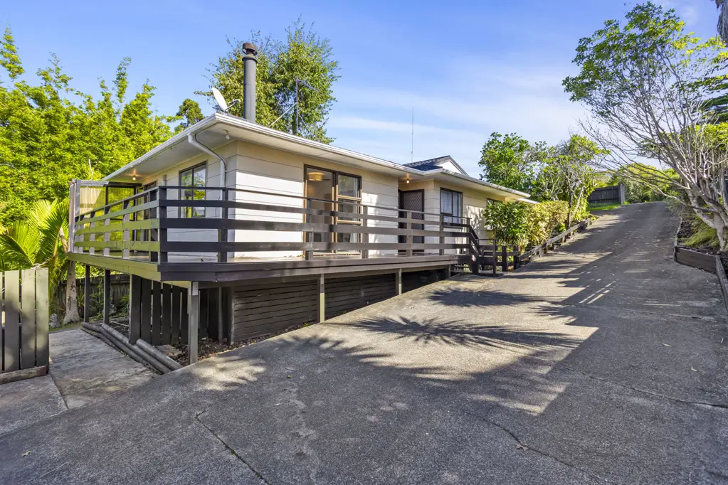 28 Kashmir Road, Glen Eden, Waitakere City, Auckland