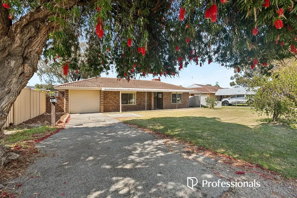 RENOVATED FAMILY HOME WITH MASSIVE BACKYARD!
