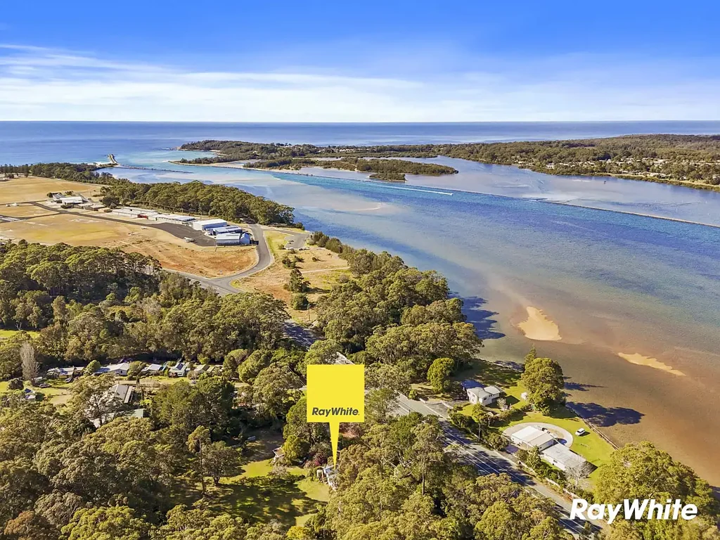 Moruya 3chambre 4.28 hectares of beautiful bush and cleared land in the very tightly held enclave of Garlandtown Moruya